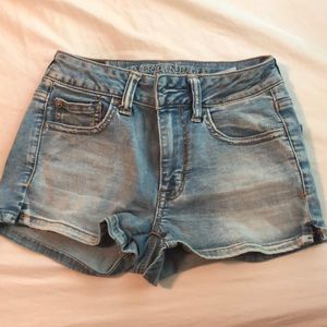 American Eagle Shorts (size 0)
